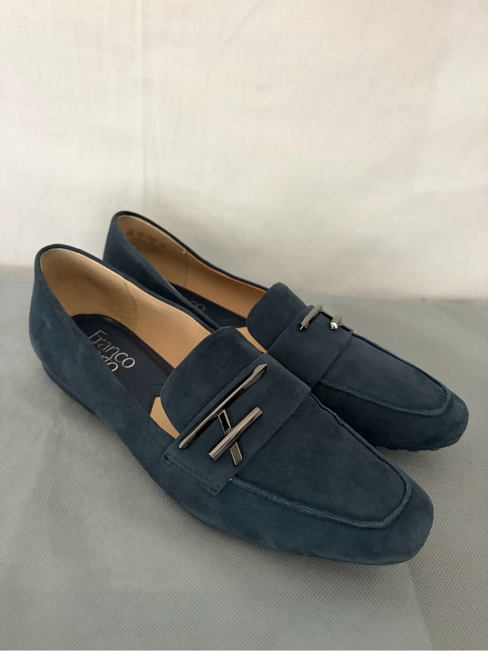 Franco Sarto Blue Suede Loafers Metal Hardware Womens 8M (B212)
